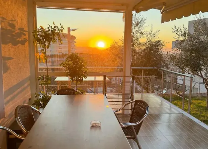 Villa Nikol
